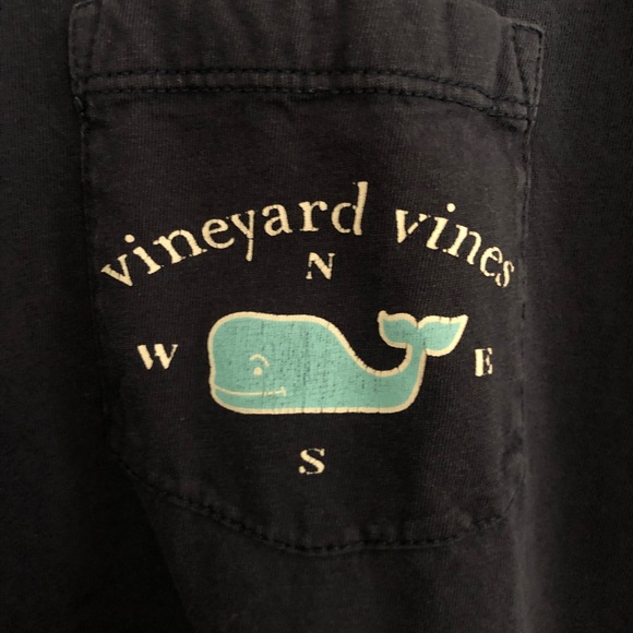Navy Blue Vineyard Vines T-Shirt - Picture 2 of 3